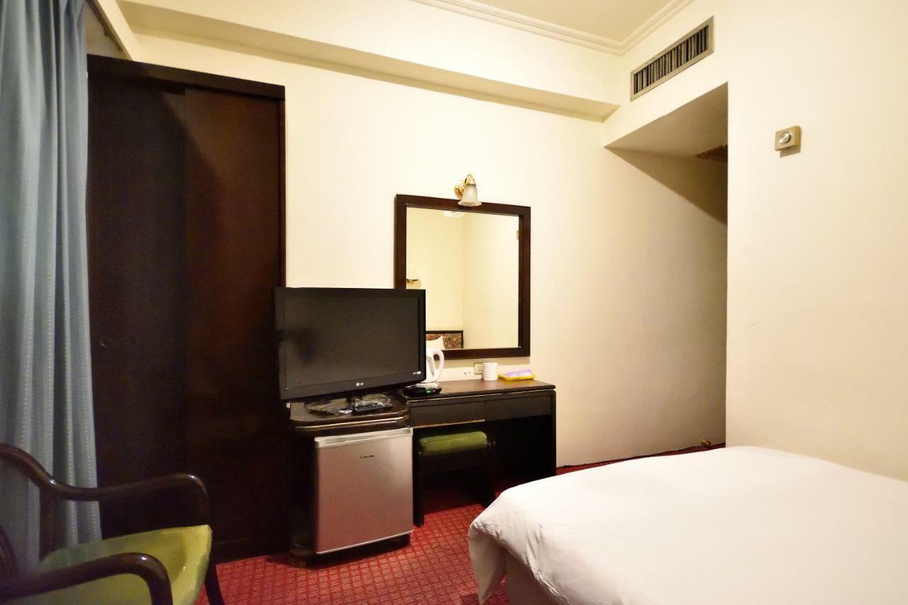 Yuanshin Hotel Taitung Exterior photo
